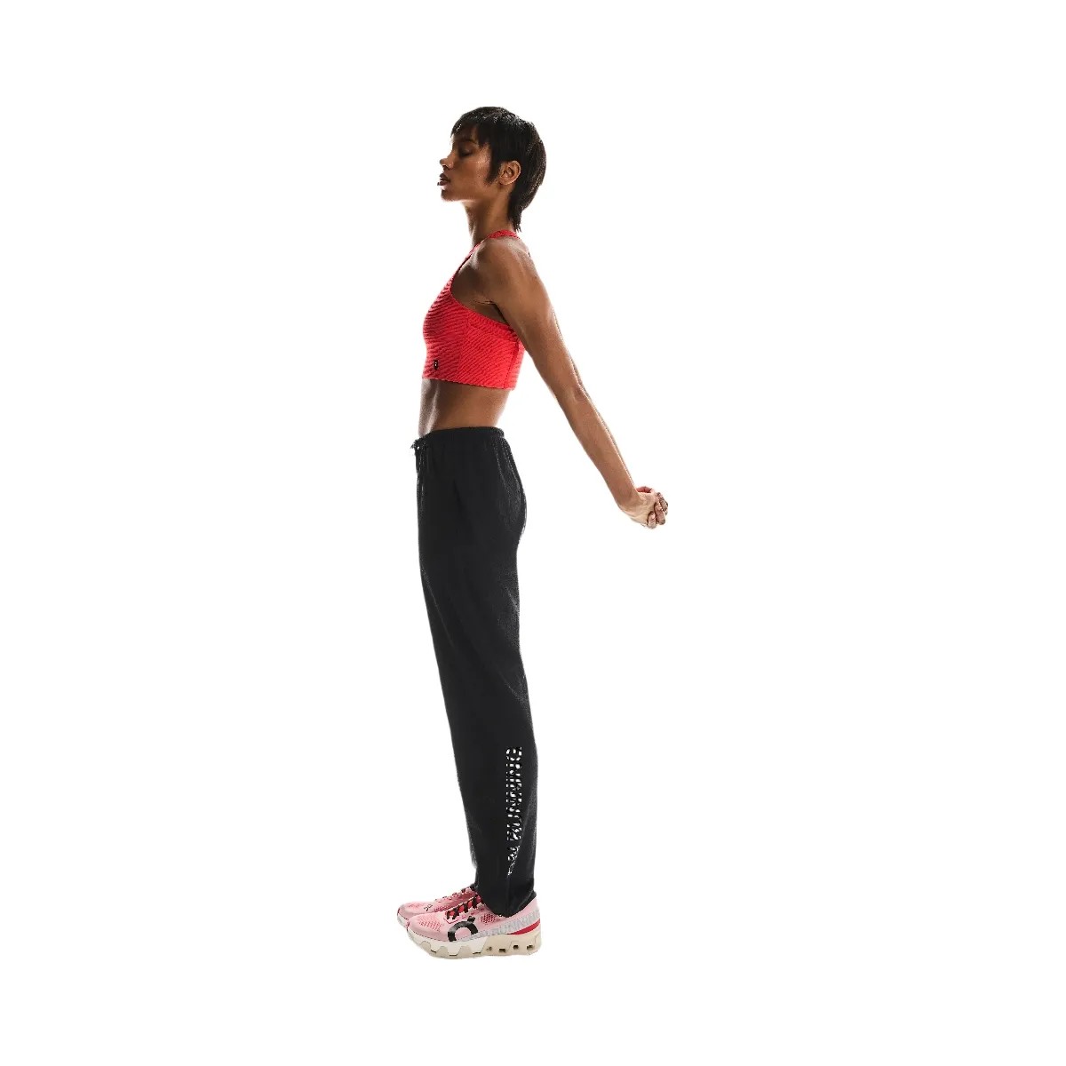 On Pace Pants Black - HypeFly India View 3
