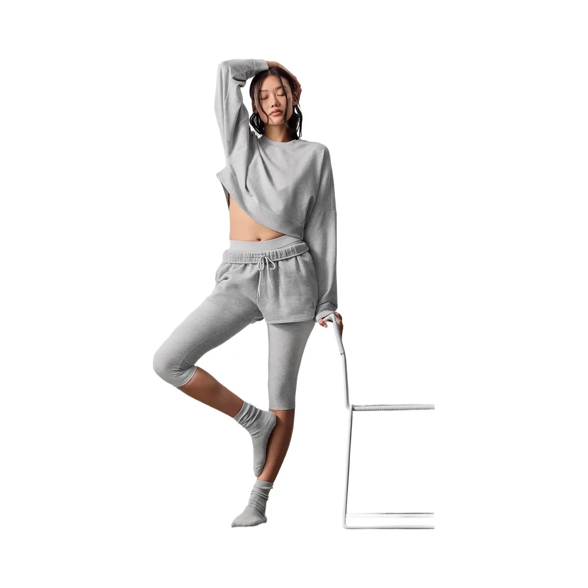 Alo Women's Cropped Sway Crew Neck Pullover - Athletic Heather Grey - HypeFly India View 6