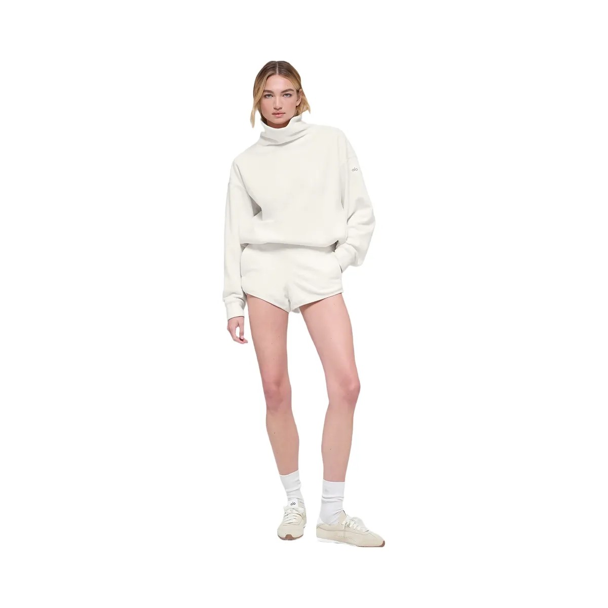 Alo Women's Polar Fleece Retreat Short - Ivory - HypeFly India View 5