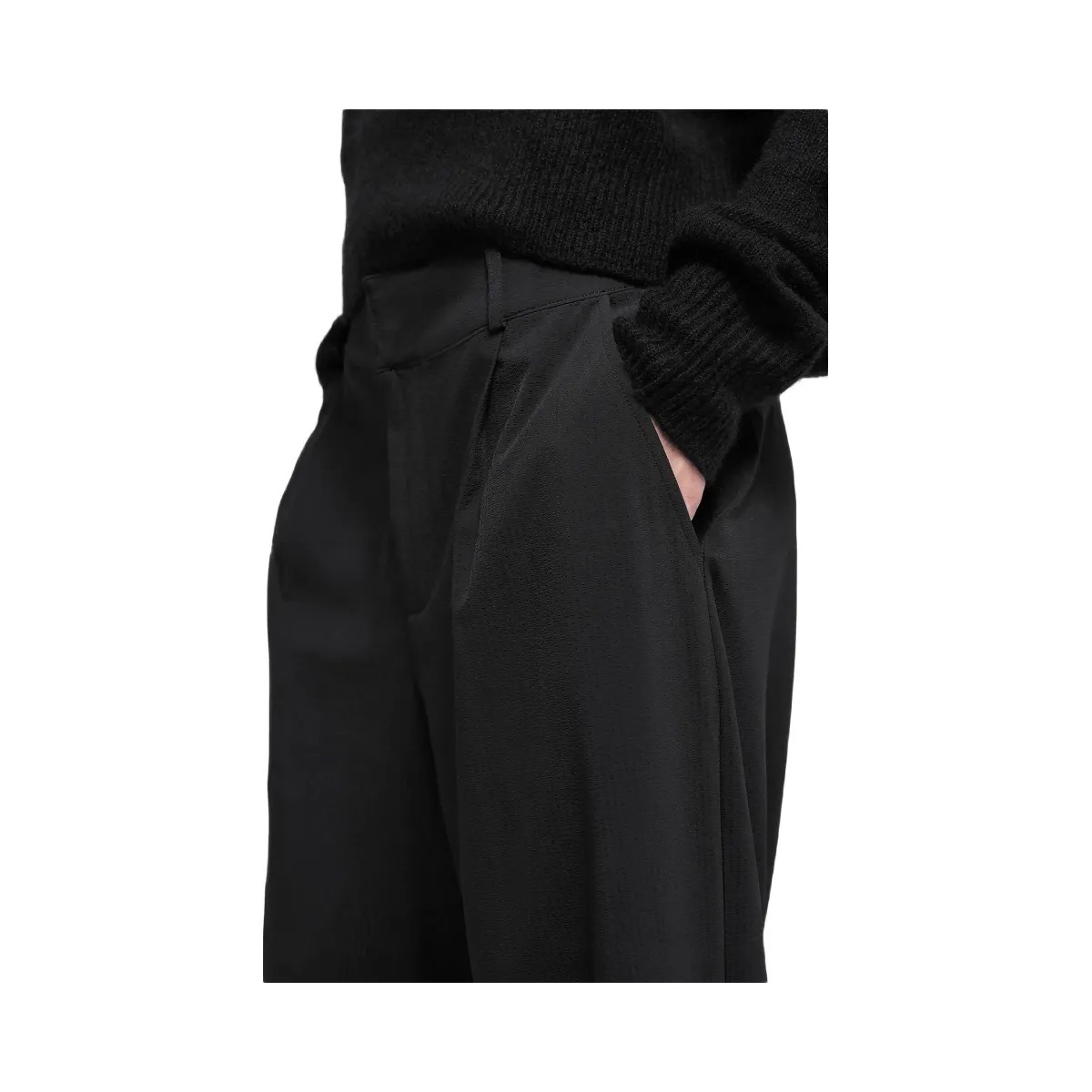 Alo Women's High-Waist Dreamscape Trouser (Short) - Black - HypeFly India View 2