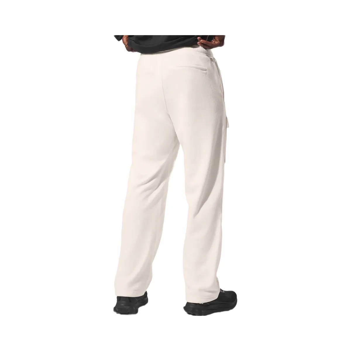 Alo Men's Polar Fleece Ridge Cargo Pants - Ivory - HypeFly India View 4