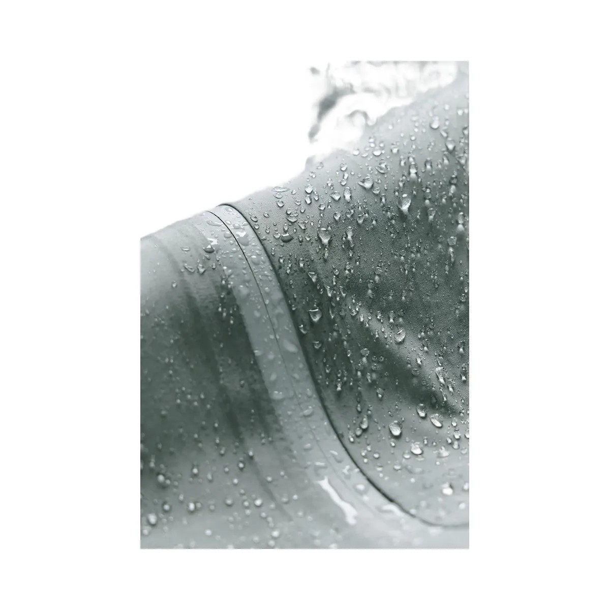 Alo Women's Alpha Shell Jacket - Lunar Grey - HypeFly India View 4