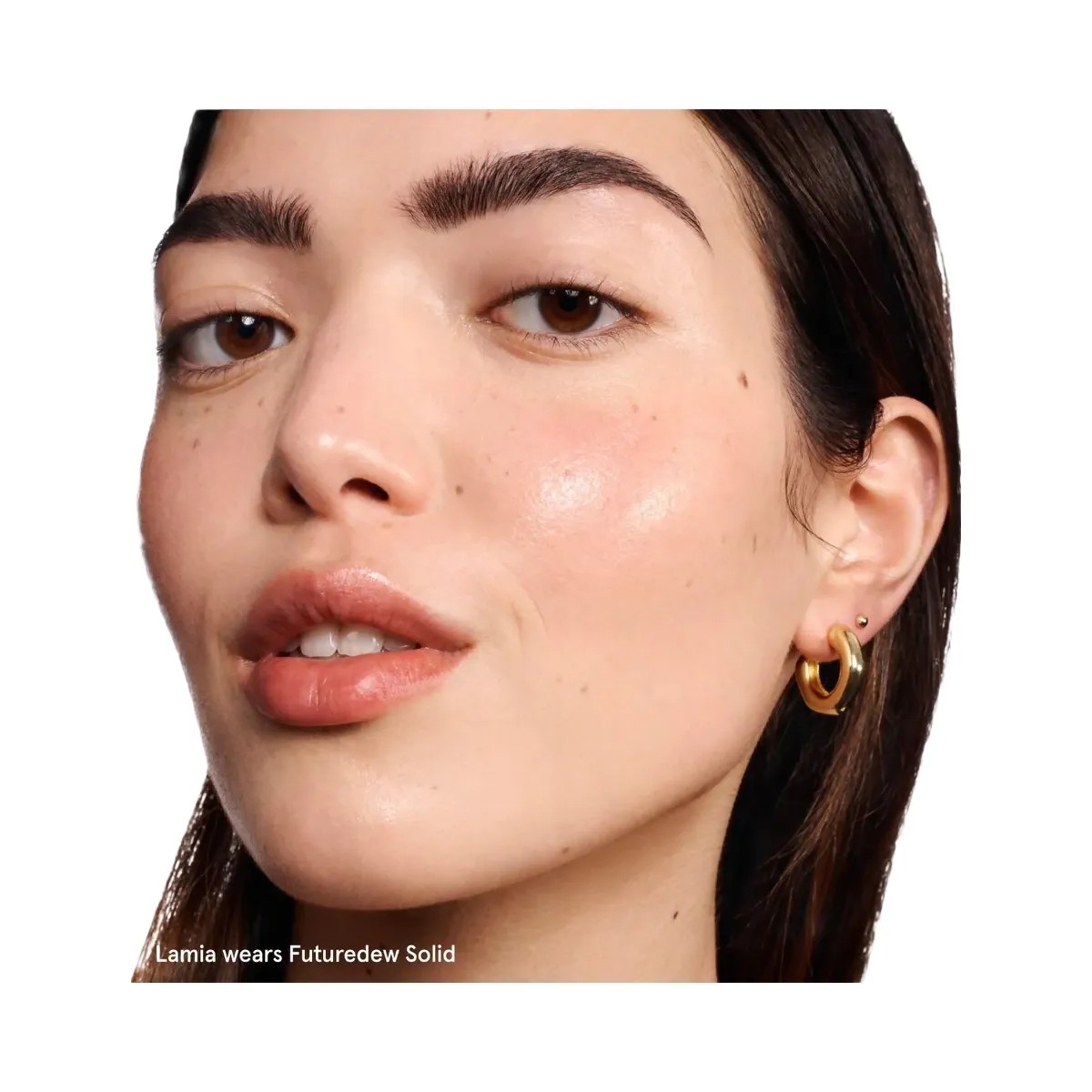 Glossier Futuredew Solid Oil-Serum Illuminator - Dewy Shimmer - HypeFly India View 6