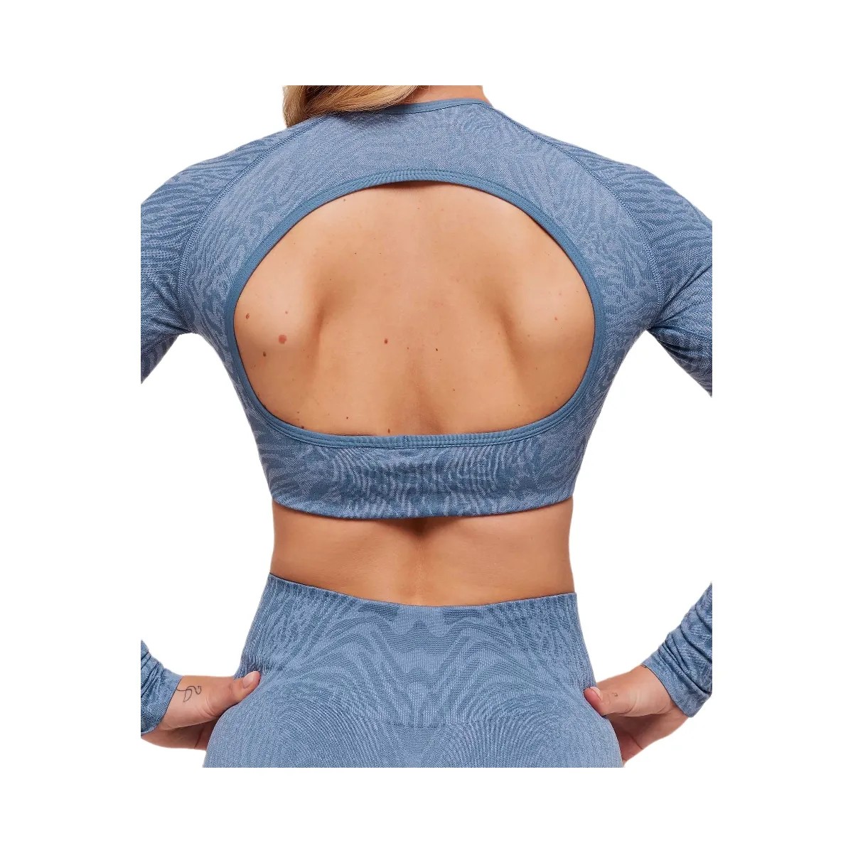 Gymshark Adapt Animal Long Sleeve Crop Top - Worn Blue/Peri Blue - HypeFly India View 6