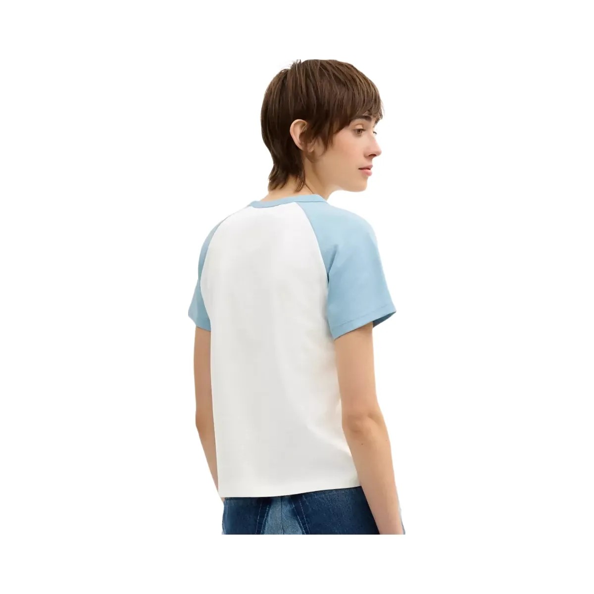 Coach Gingham Sporty Raglan T-Shirt In Organic Cotton in Blue White - HypeFly India View 3