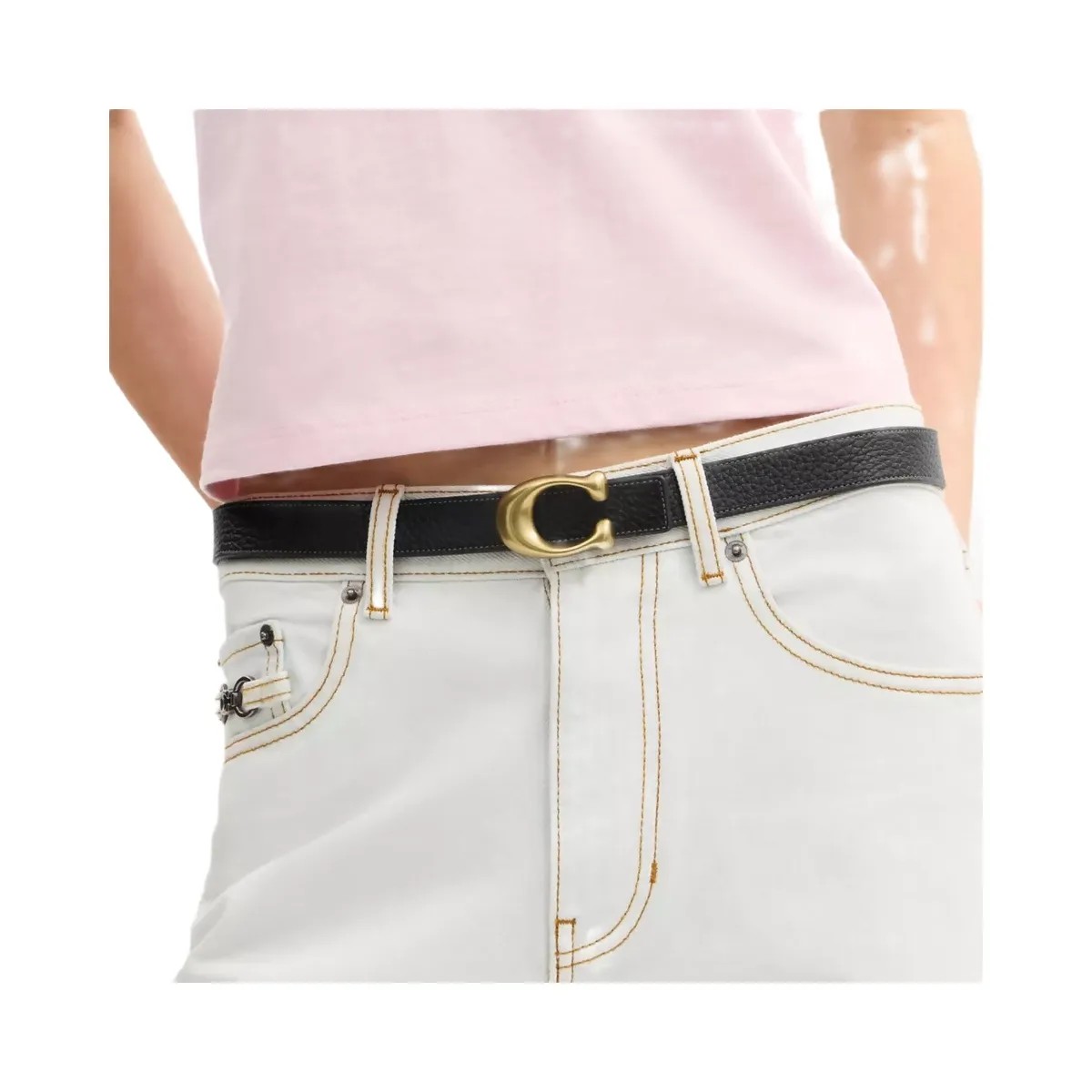 Coach Sculpted C Buckle Reversible Belt, 25 Mm in Brass Black Redwood - HypeFly India View 3