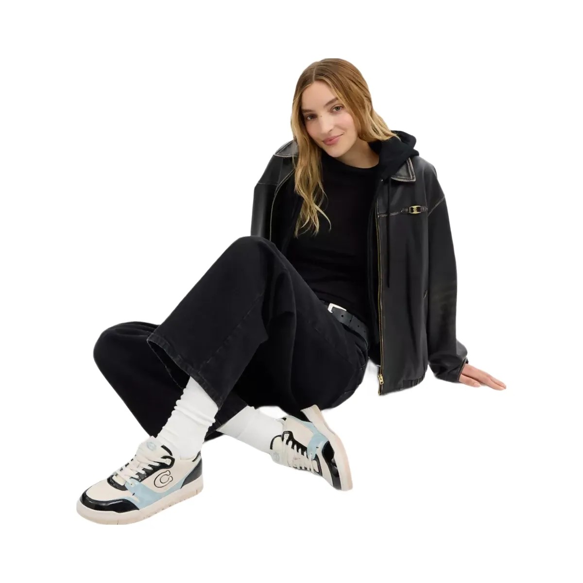 Coach Soho Sneaker With Patent Signature in Sea Mist Black. - HypeFly India View 6