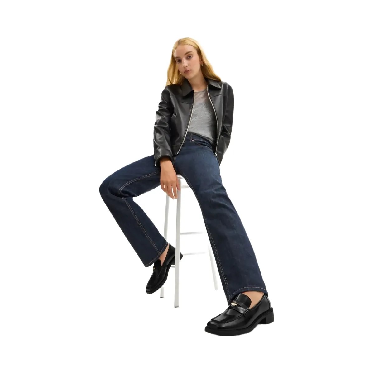 Coach Women's Square Toe Loafer Black - HypeFly India View 5