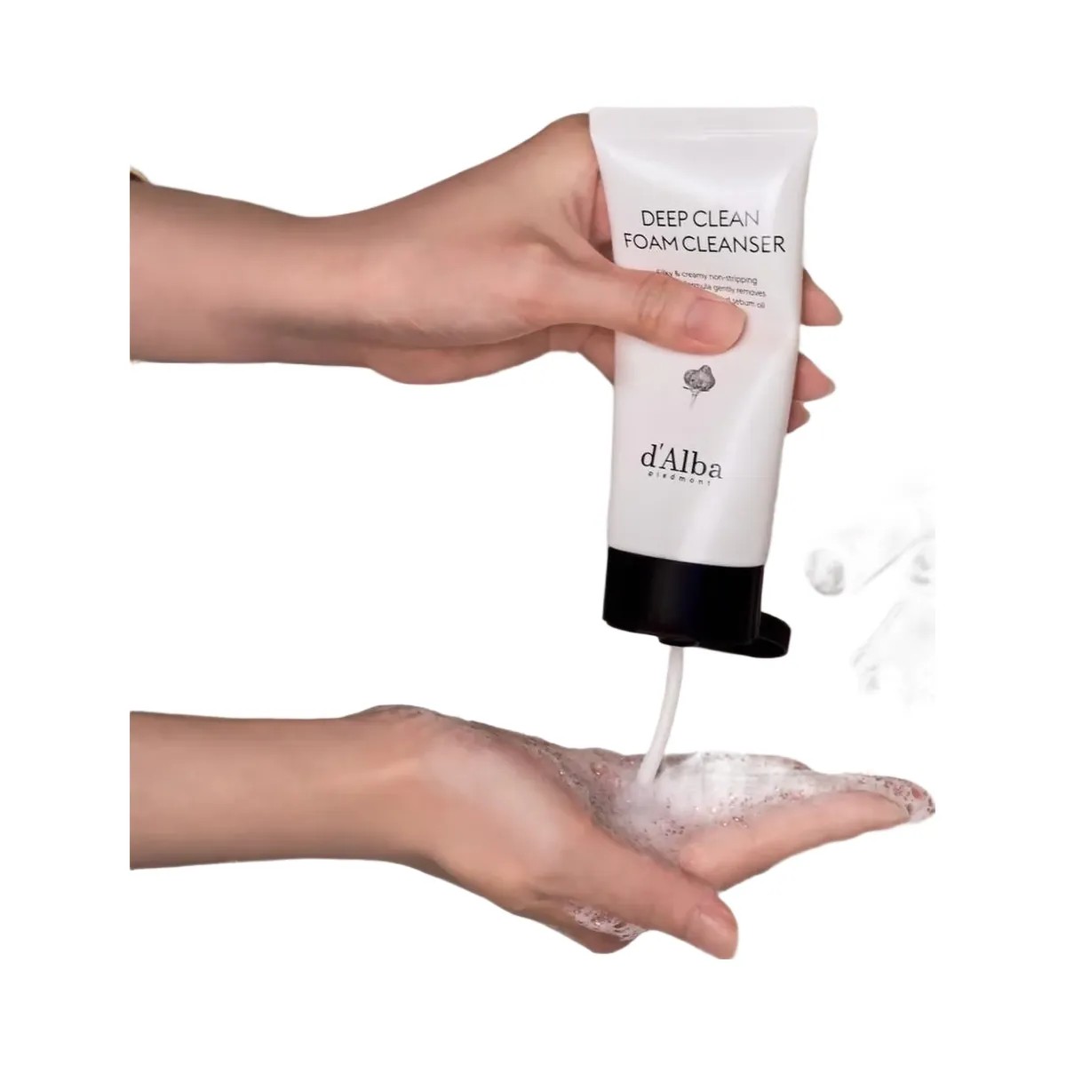 d'Alba Piedmont White Truffle Deep Clean Foam Cleanser - HypeFly India View 2
