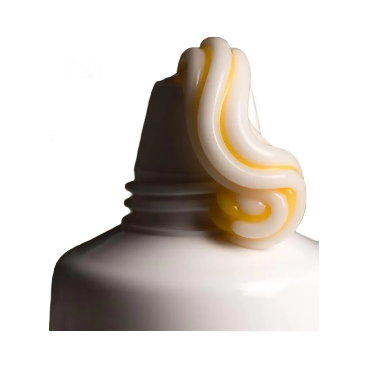 d'Alba Piedmont White Truffle Double Moisture Cream - HypeFly India View 2