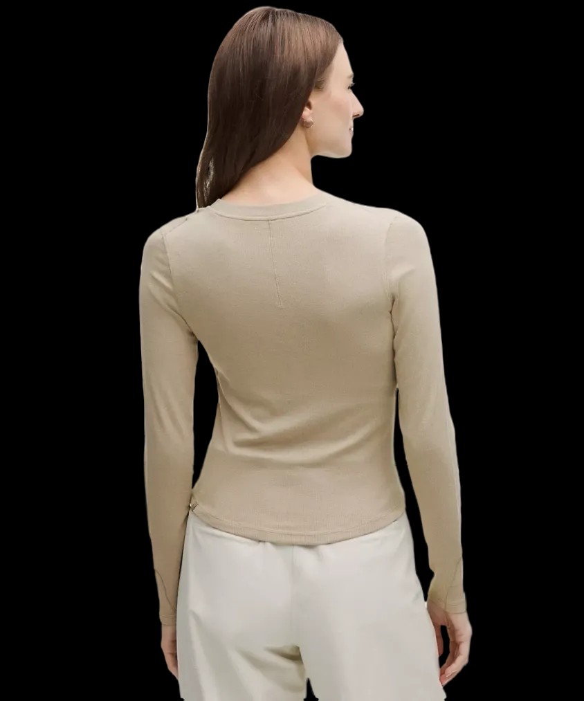 Lululemon Hold Tight Long-Sleeve Henley Sheer Oak - HypeFly India View 3