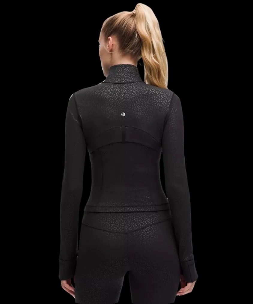 Lululemon Define Cropped Jacket Nulu Leopard Daisy Emboss Black - HypeFly India View 3