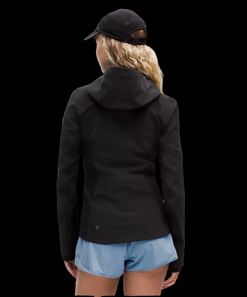 Lululemon Cross Chill Performance Jacket Black - HypeFly India View 2