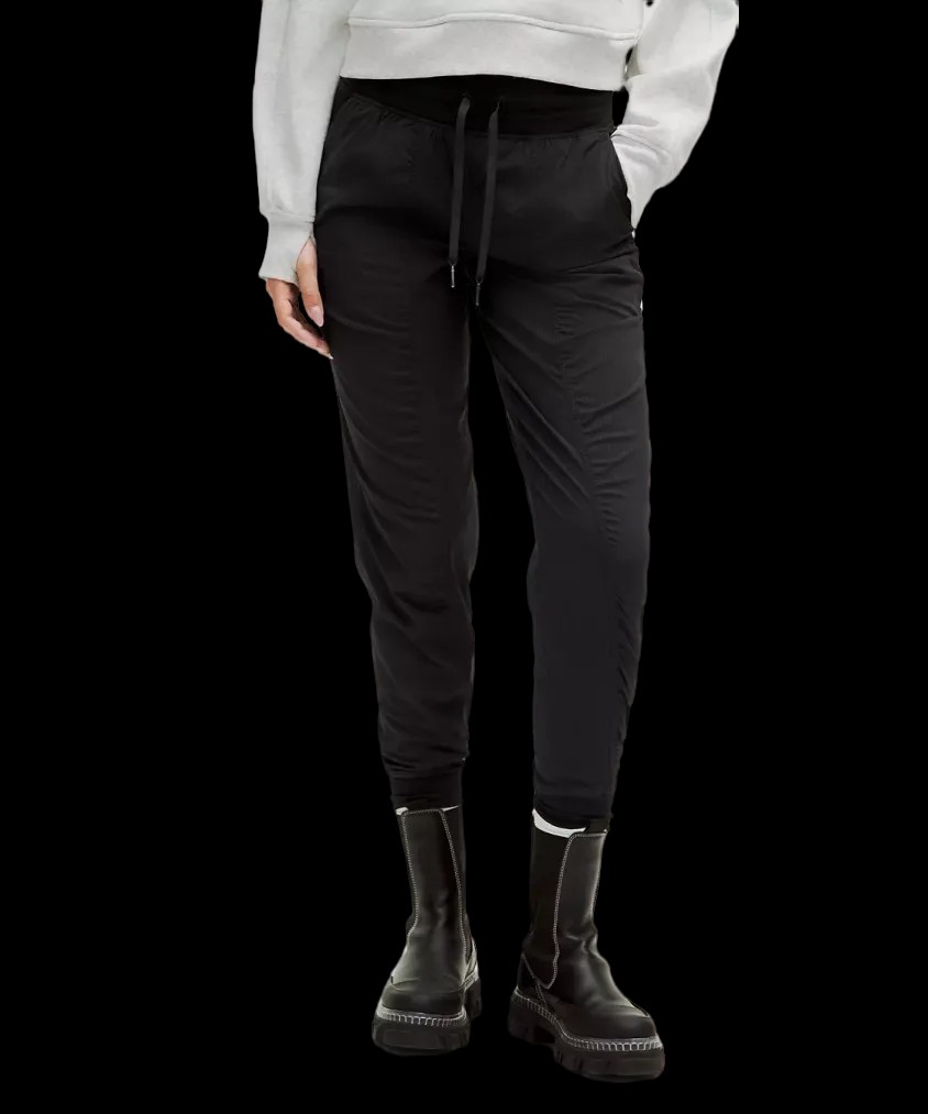Lululemon Dance Studio Mid-Rise Jogger Full Length Black - HypeFly India View 1