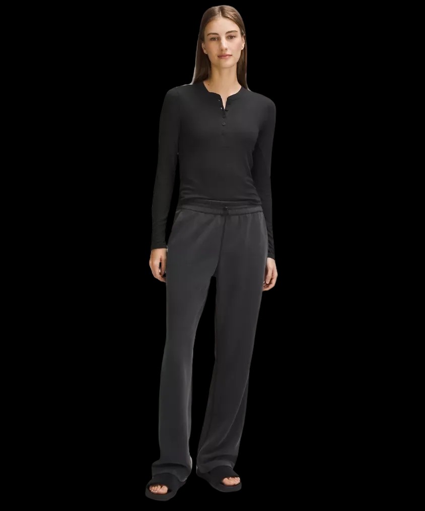 Lululemon Softstreme High-Rise Pant Regular Black - HypeFly India View 2