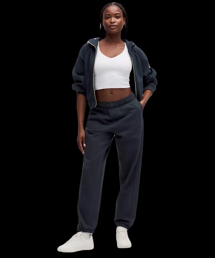 Lululemon Scuba Mid-Rise Oversized Jogger Regular True Navy - HypeFly India View 2