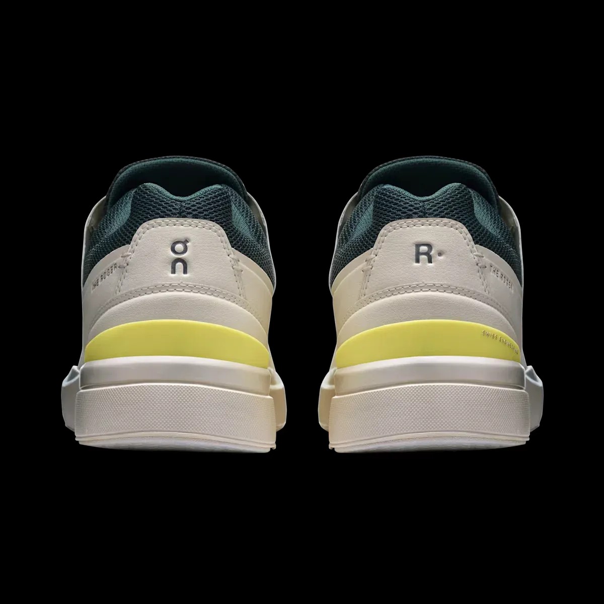 On Running THE ROGER Advantage Ivory | Evergreen - HypeFly India View 3