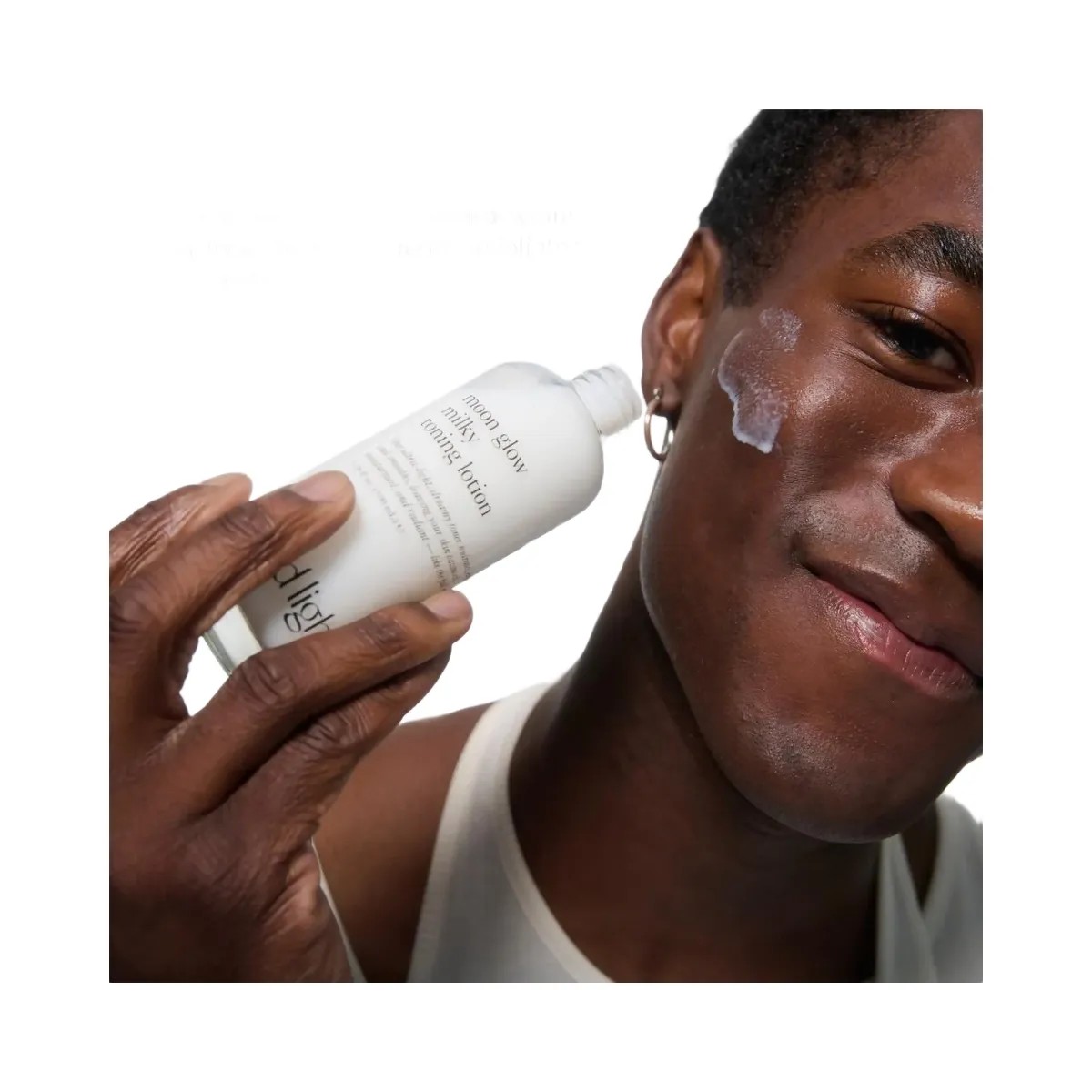 good light Moon Glow Milky Moisturizing Toning Lotion - HypeFly India View 5