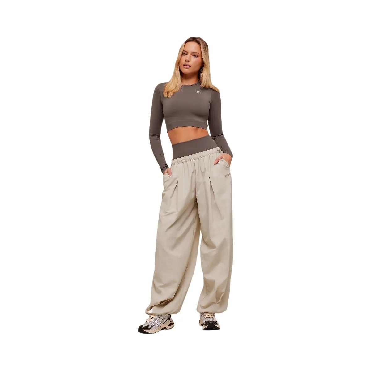 Gymshark Weekend Lifestyle Parachute Pants "Pebble Grey" - HypeFly India View 4