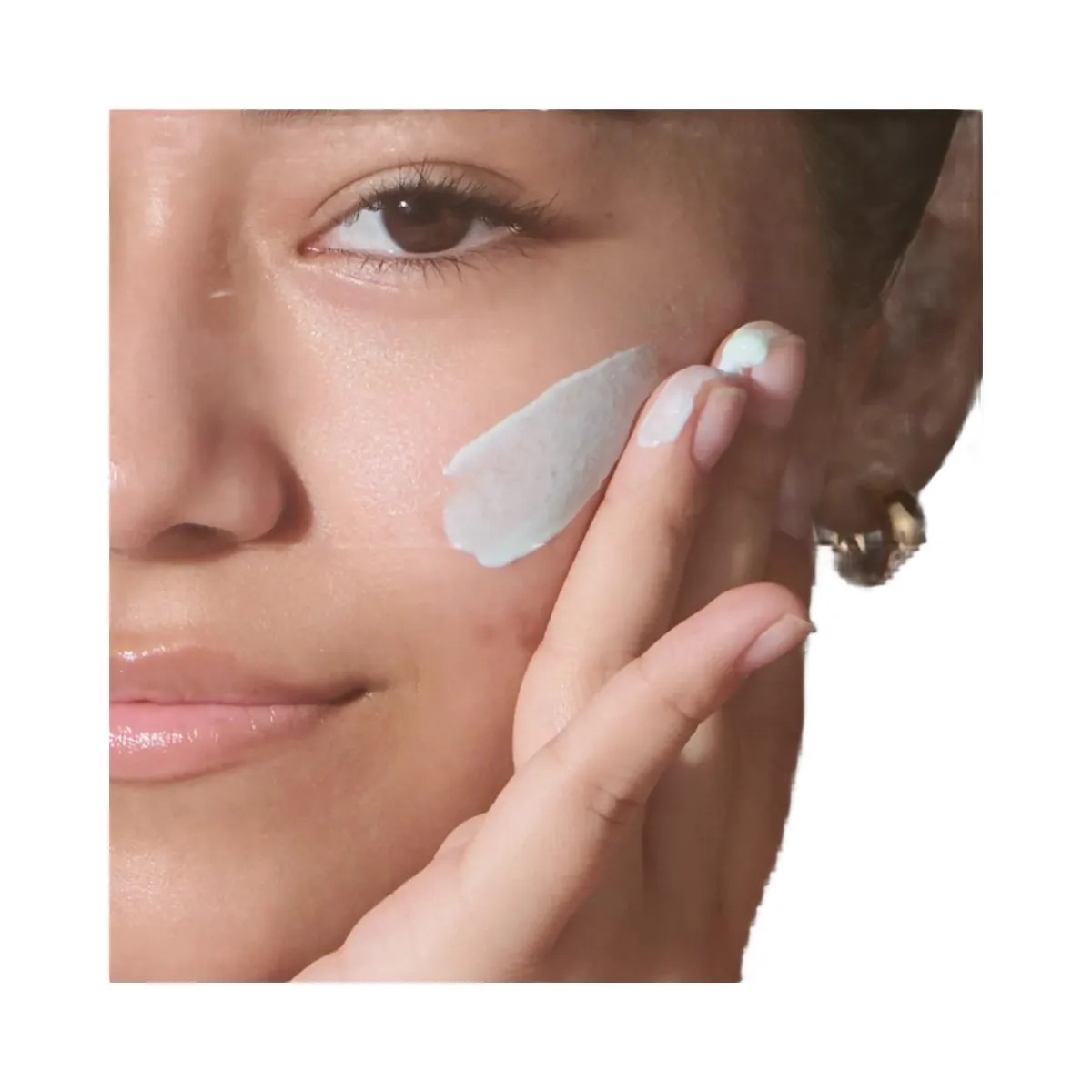 Hero Cosmetics Force Shield Superlight Sunscreen Broad Spectrum SPF 30 - HypeFly India View 6