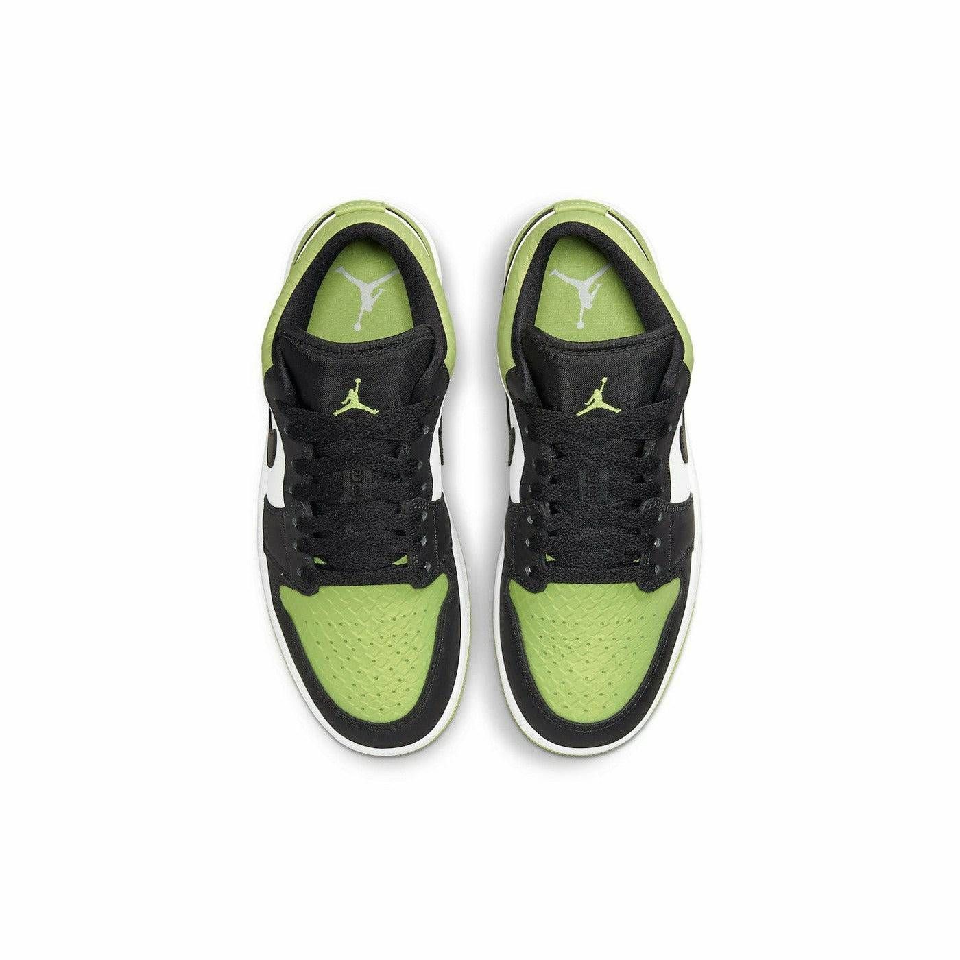 https___hypebeast.com_image_2022_04_air-jordan-1-low-vivid-green-snakeskin-official-look-release-info-dx4446-301-003.jpg