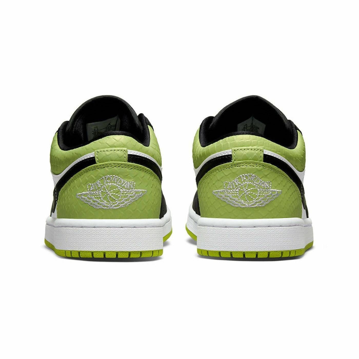 https___hypebeast.com_image_2022_04_air-jordan-1-low-vivid-green-snakeskin-official-look-release-info-dx4446-301-004.jpg
