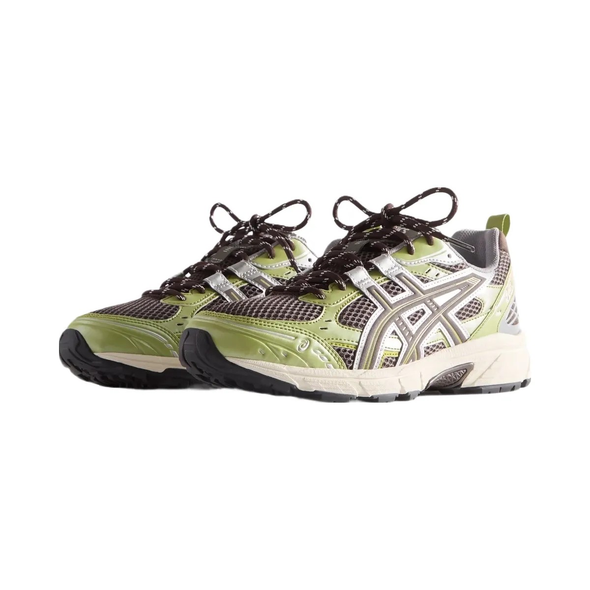 Kith x ASICS GEL-NUNOBIKI - Deliciosoe / Pure Silver - HypeFly India View 2