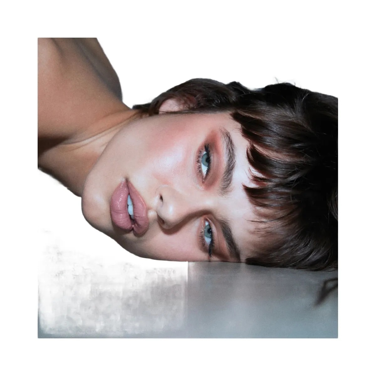 Kylie The Classic Matte Palette - HypeFly India View 5