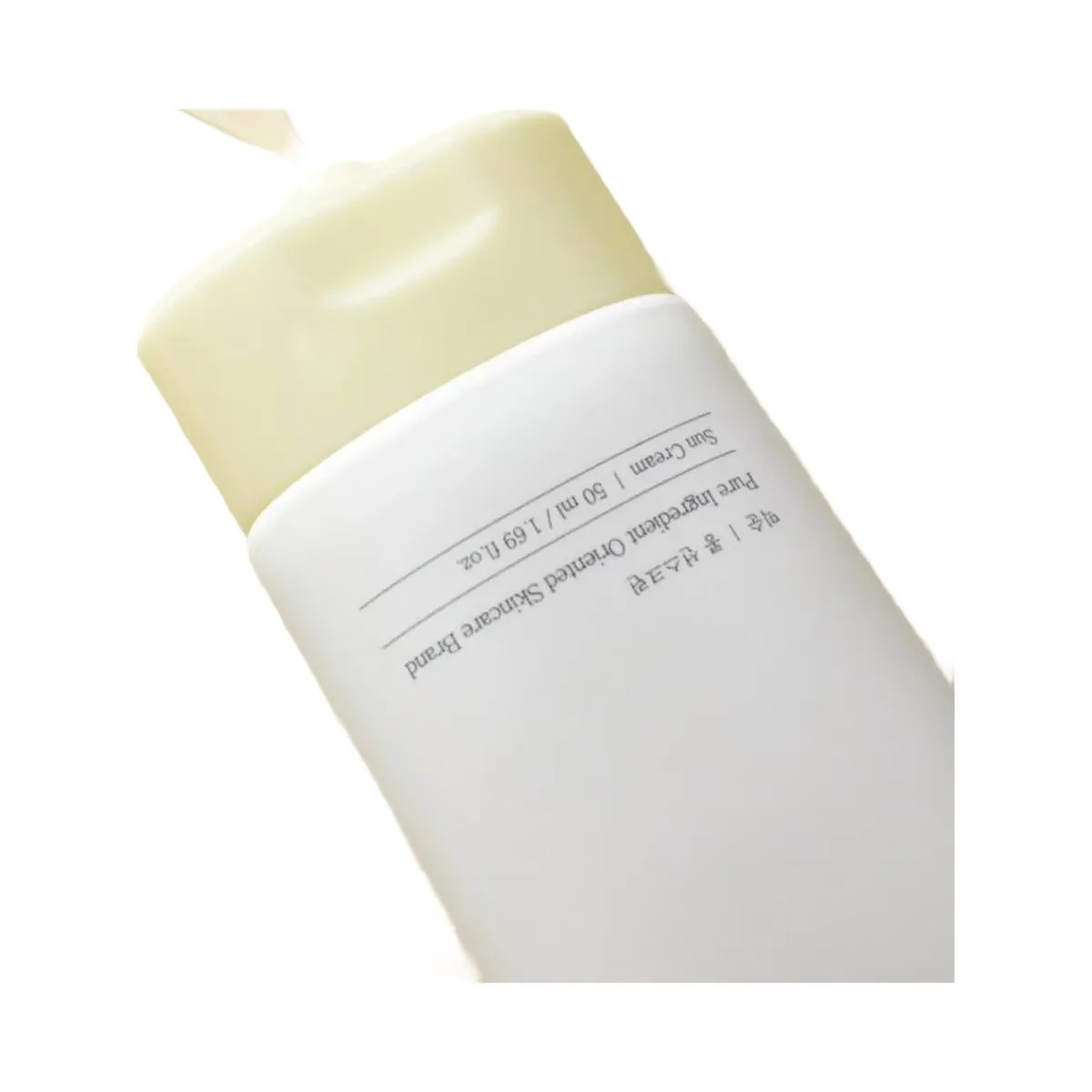 Mixsoon Bean Sunscreen SPF 50 Moisturizer - HypeFly India View 3