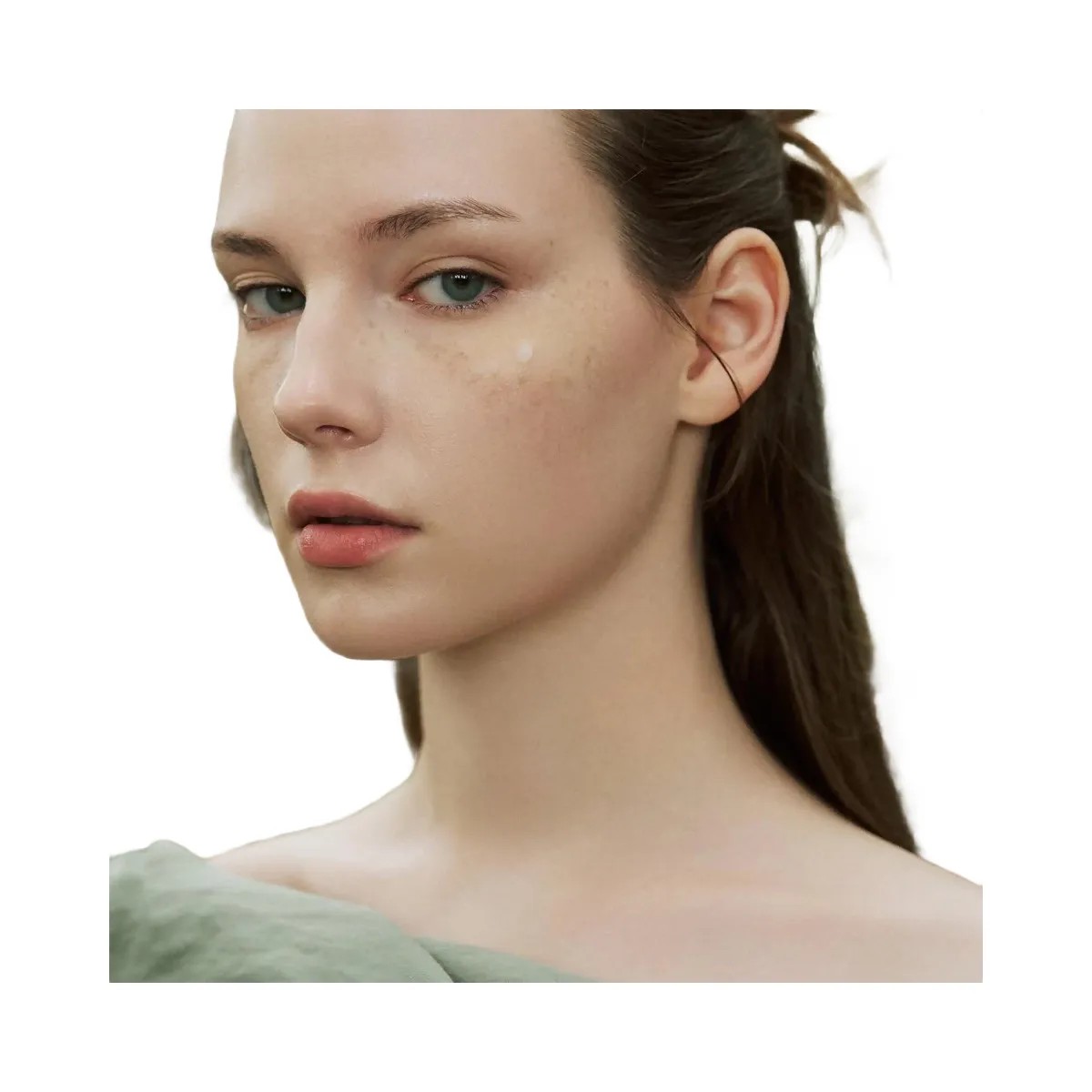SKIN1004 Madagascar Centella Tea-Trica Spot Cream - HypeFly India View 5