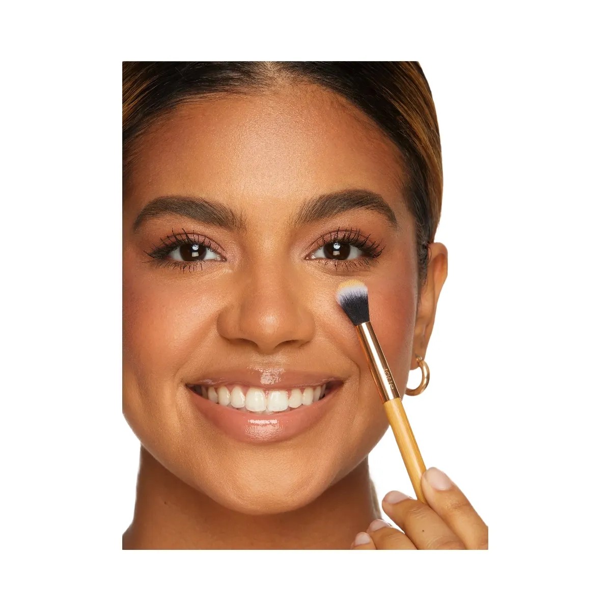 Tarte Precision Setting Powder Brush - HypeFly India View 4