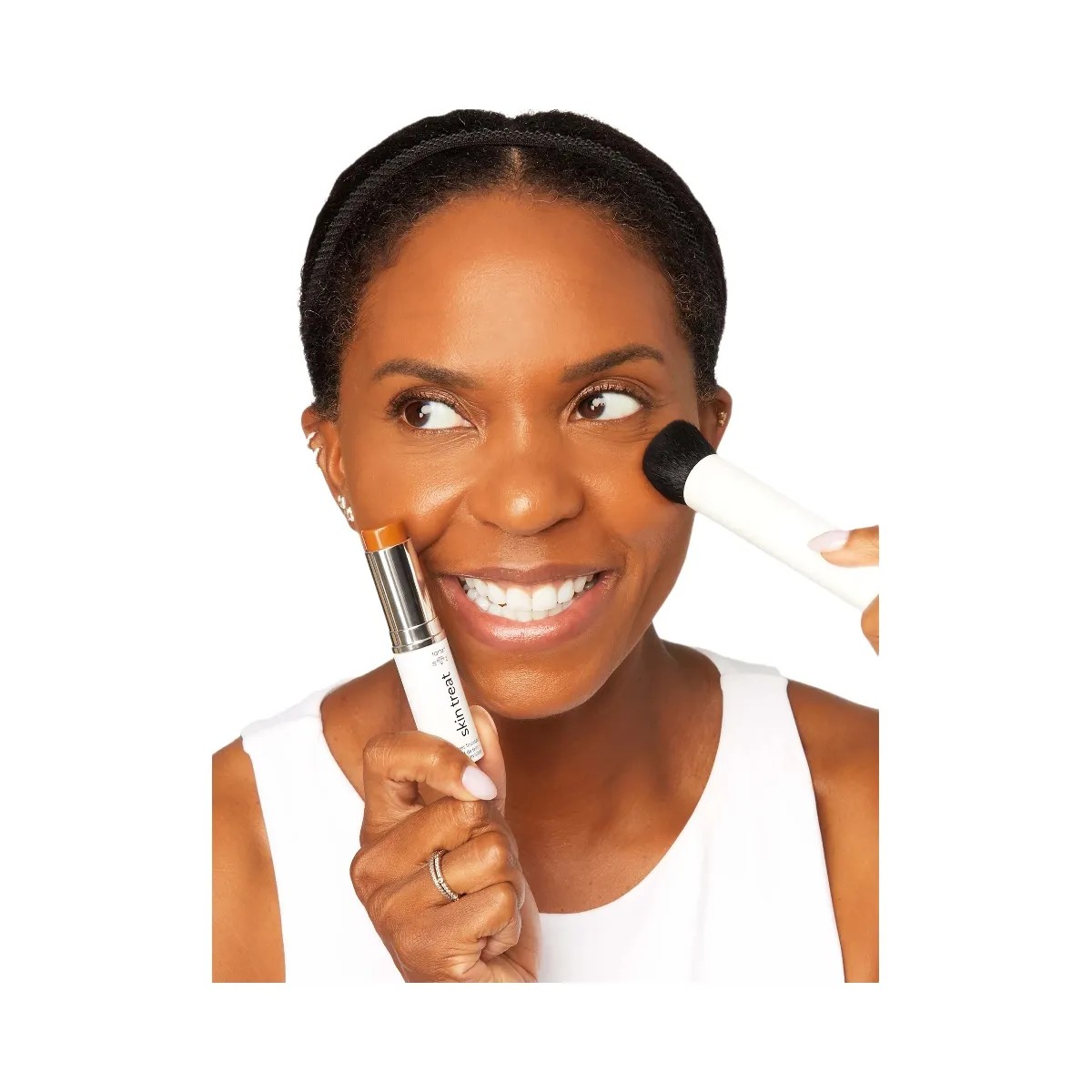 Tarte Skin Treat Poreless Foundation Stick - HypeFly India View 6
