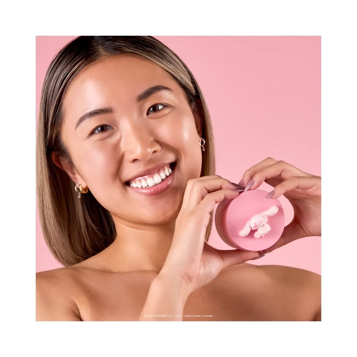 The Crème Shop Hello Kitty and Friends Dewy Peachy Enriched Cream - HypeFly India View 3