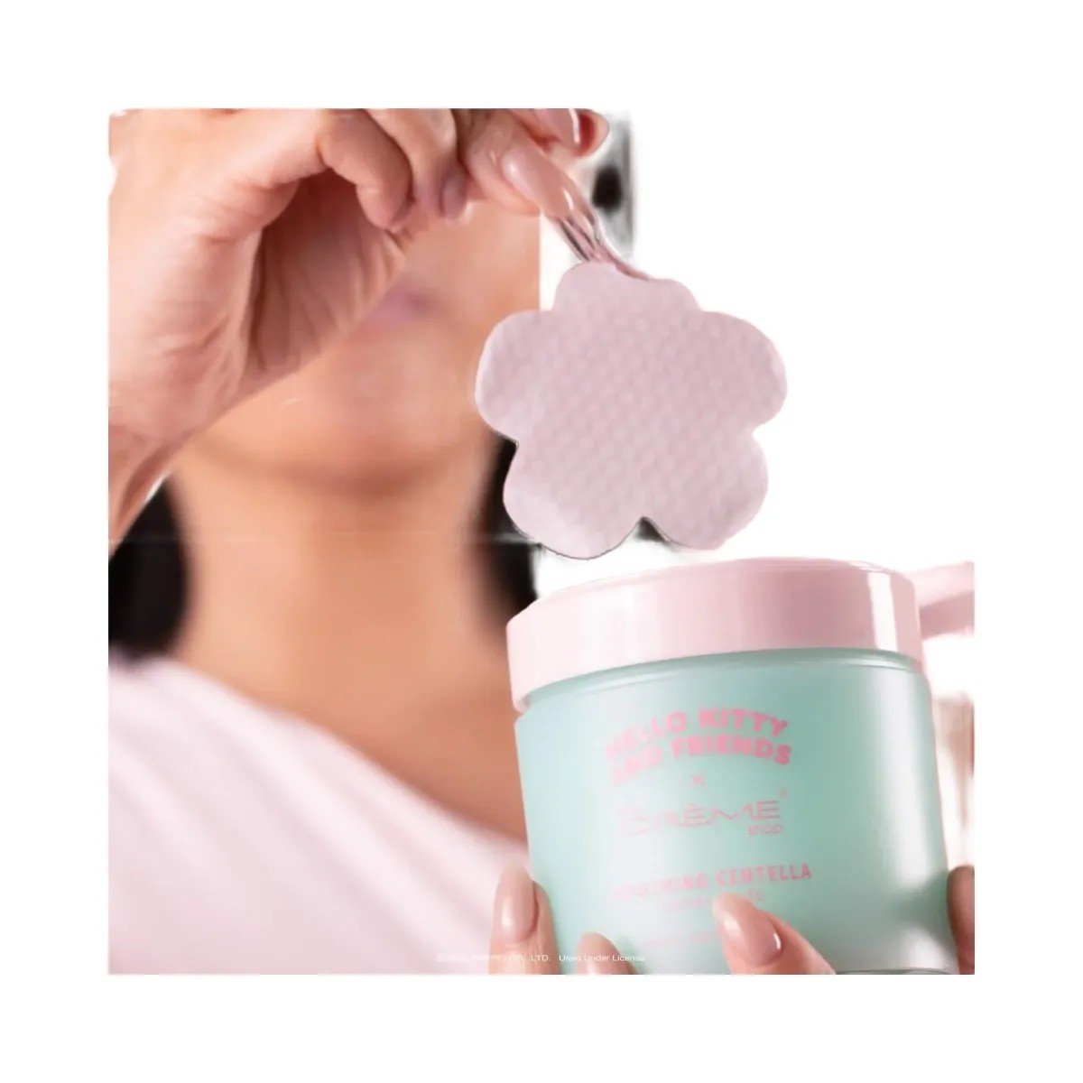 The Crème Shop Hello Kitty and Friends Soothing Centella Smooth Toner Pads - HypeFly India View 5