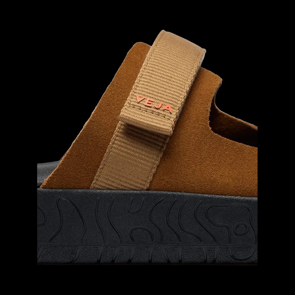Veja Arpoador Suede x Homecore Cognac Tent Black - HypeFly India View 3