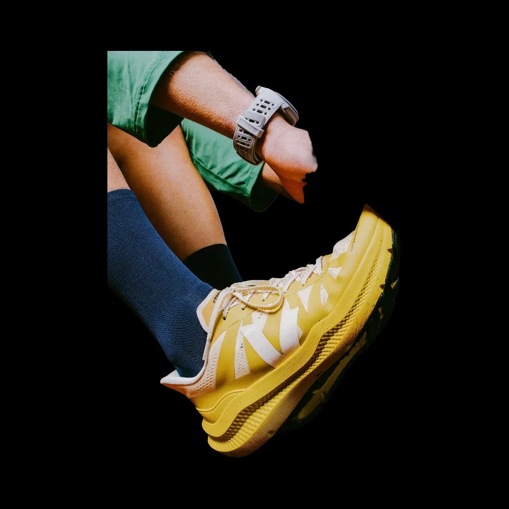 Veja Condor 3 Advanced Engineered-Mesh Sun Liquor - HypeFly India View 5