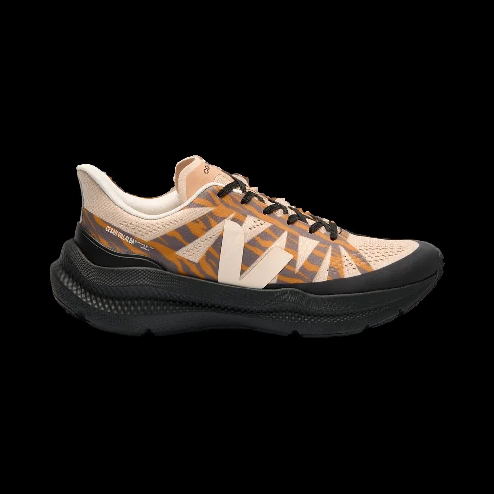 Veja Condor 3 Advanced x Cesar Villalba Areia Cashew Ouro - HypeFly India View 1