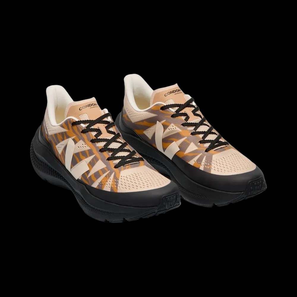 Veja Condor 3 Advanced x Cesar Villalba Areia Cashew Ouro - HypeFly India View 2