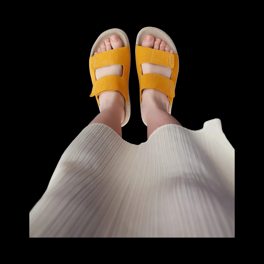 Veja Etna Suede Safran Almond - HypeFly India View 5
