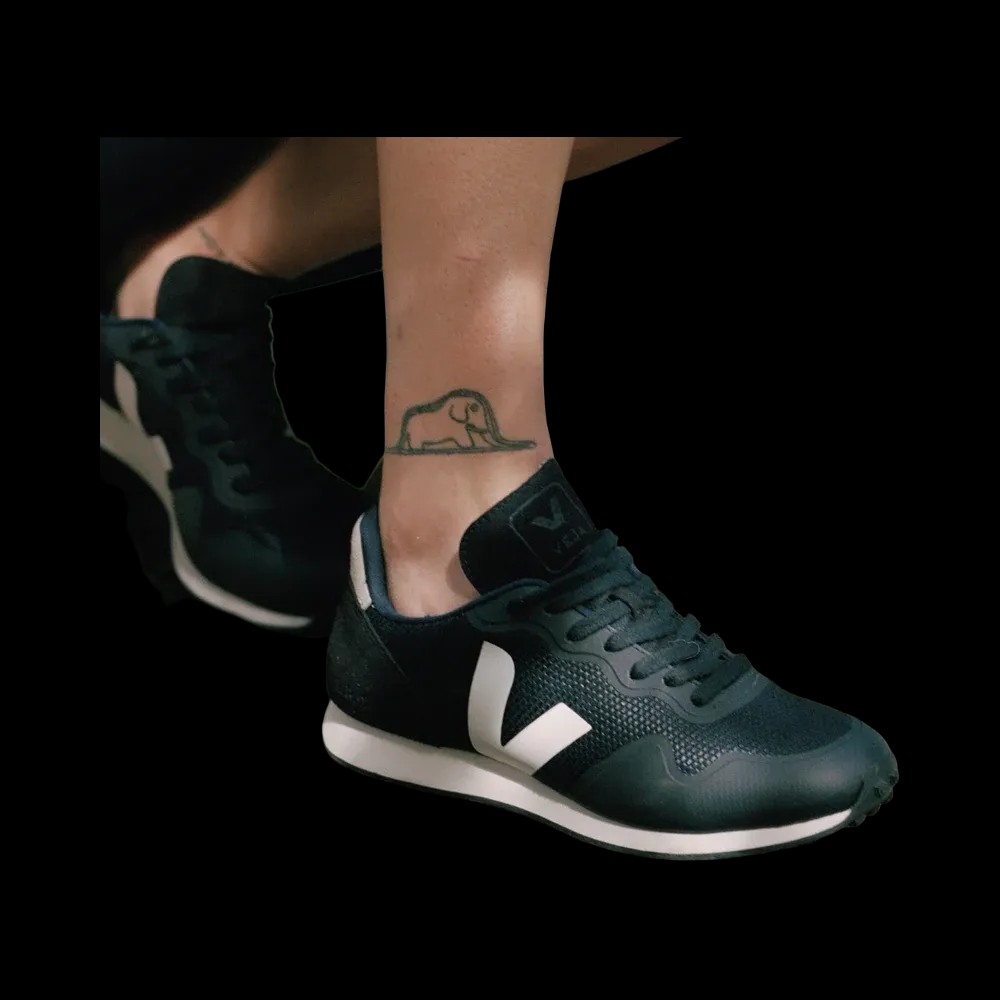 Veja SDU B-Mesh Black White - HypeFly India View 4
