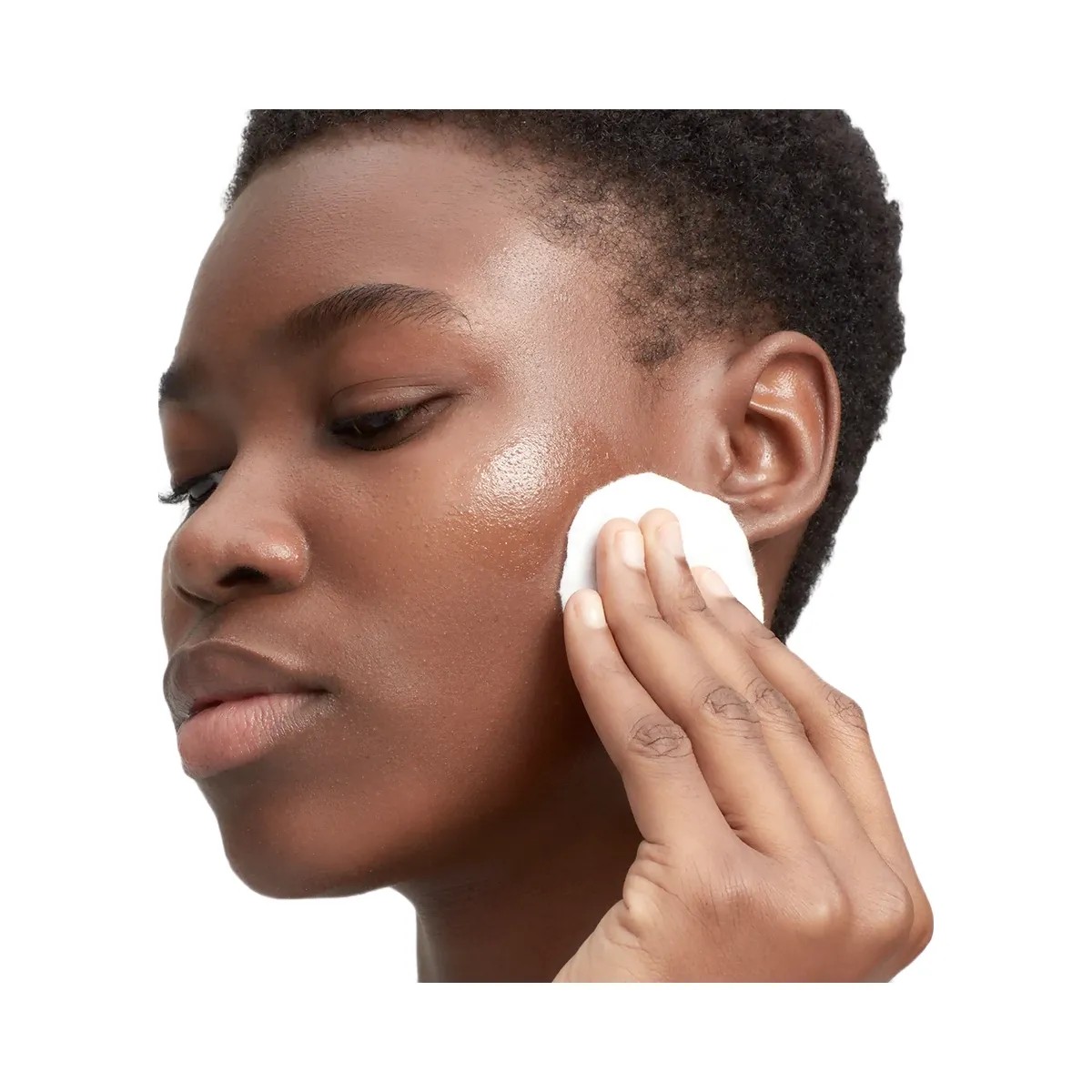 Victoria Beckham The Daily Cleansing Protocol - HypeFly India View 2